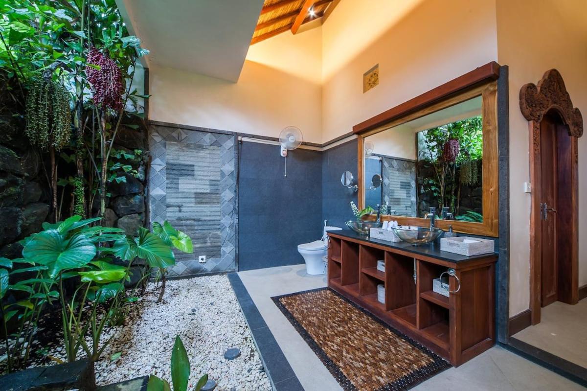 Luxury 3Br Infinity Jungle View Aashaya Villa Ubud Extérieur photo