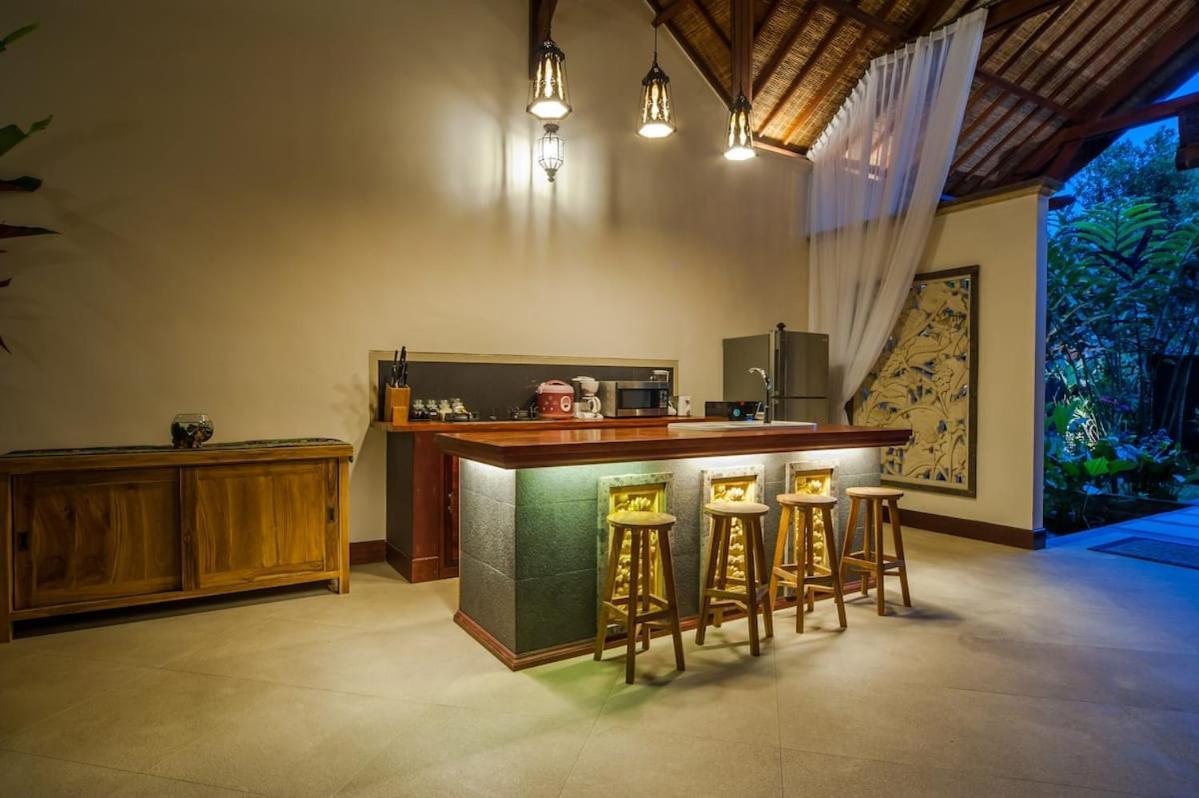 Luxury 3Br Infinity Jungle View Aashaya Villa Ubud Extérieur photo