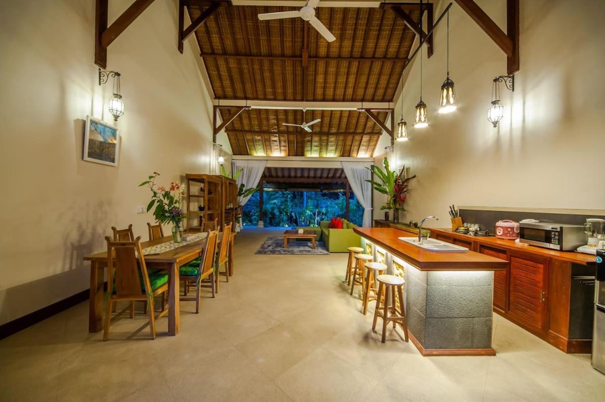 Luxury 3Br Infinity Jungle View Aashaya Villa Ubud Extérieur photo